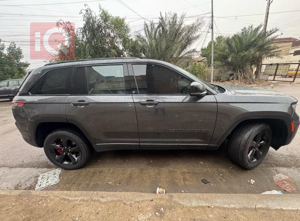 جيب جراند شيروكي